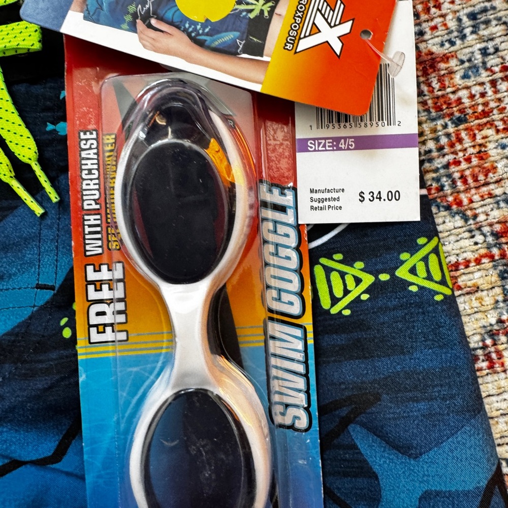 NWT Shark Print Swim Shorts & Googles UV Prot Boys Sz 4 - 5 Zeroposure Quick Dry - Picture 4 of 12